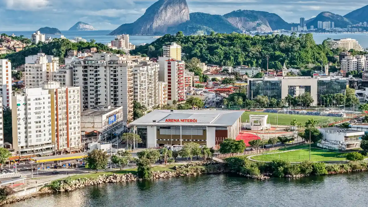 Arena Niterói, em São Domingos, que receberá a Finalíssima de Futsal 2026 com Brasil, Argentina, Espanha e Portugal