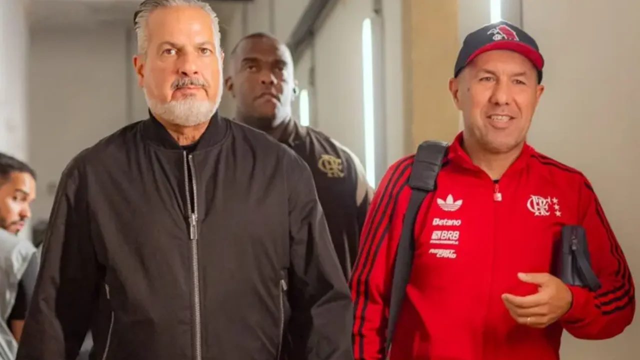 José Boto, diretor de futebol do Flamengo, durante compromisso do clube em 2026