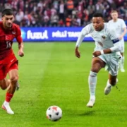 Kylian Mbappé durante partida da França pela Liga das Nações da Uefa