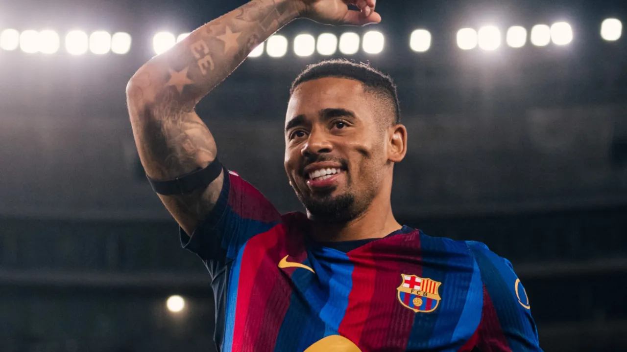 Gabriel Jesus comemora primeiro gol pelo Barcelona na vitória sobre o Feyenoord pela Champions League 2026/27 Gabriel Jesus comemora primeiro gol pelo Barcelona na vitória sobre o Feyenoord pela Champions League 2026/27