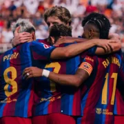 Gabriel Jesus em sua estreia pelo Barcelona na goleada sobre o Valencia pelo Campeonato Espanhol