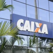 Fachada da Caixa Econômica Federal durante greve nacional dos empregados