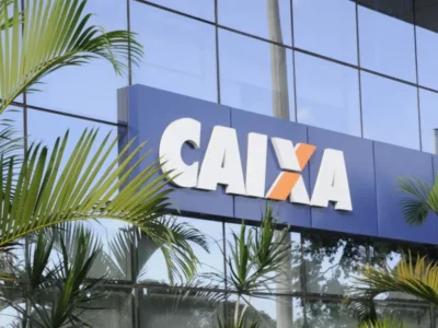 Fachada da Caixa Econômica Federal durante greve nacional dos empregados