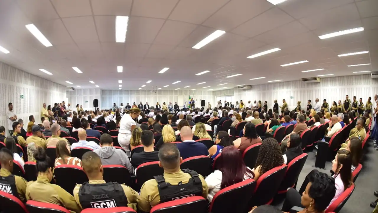 Turma de 87 aprovados inicia curso de formação para a Guarda Civil Municipal de Niterói