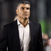 Jogadores do Vasco antes do confronto com o Independiente Santa Fe pela Copa Sul-Americana