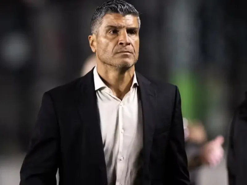 Jogadores do Vasco antes do confronto com o Independiente Santa Fe pela Copa Sul-Americana