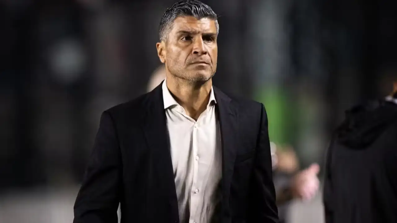 Jogadores do Vasco antes do confronto com o Independiente Santa Fe pela Copa Sul-Americana