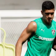 Julián Millán durante partida pelo Fluminense na temporada de 2026