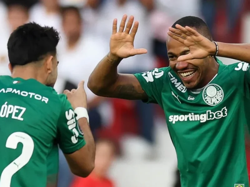 Carlos Miguel comemora classificação do Palmeiras nos pênaltis contra a LDU pela Libertadores