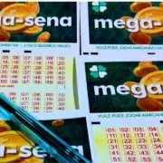 Concurso 3057 da Mega-Sena, com resultado dos números sorteados no domingo, 13/09, bem como prêmios de todas as faixas de acerto. Soma do total de apostas realizadas, e análises econômicas, financeiras e lotéricas tanto sobre as ganhadoras quanto perdedoras, com base na arrecadação.