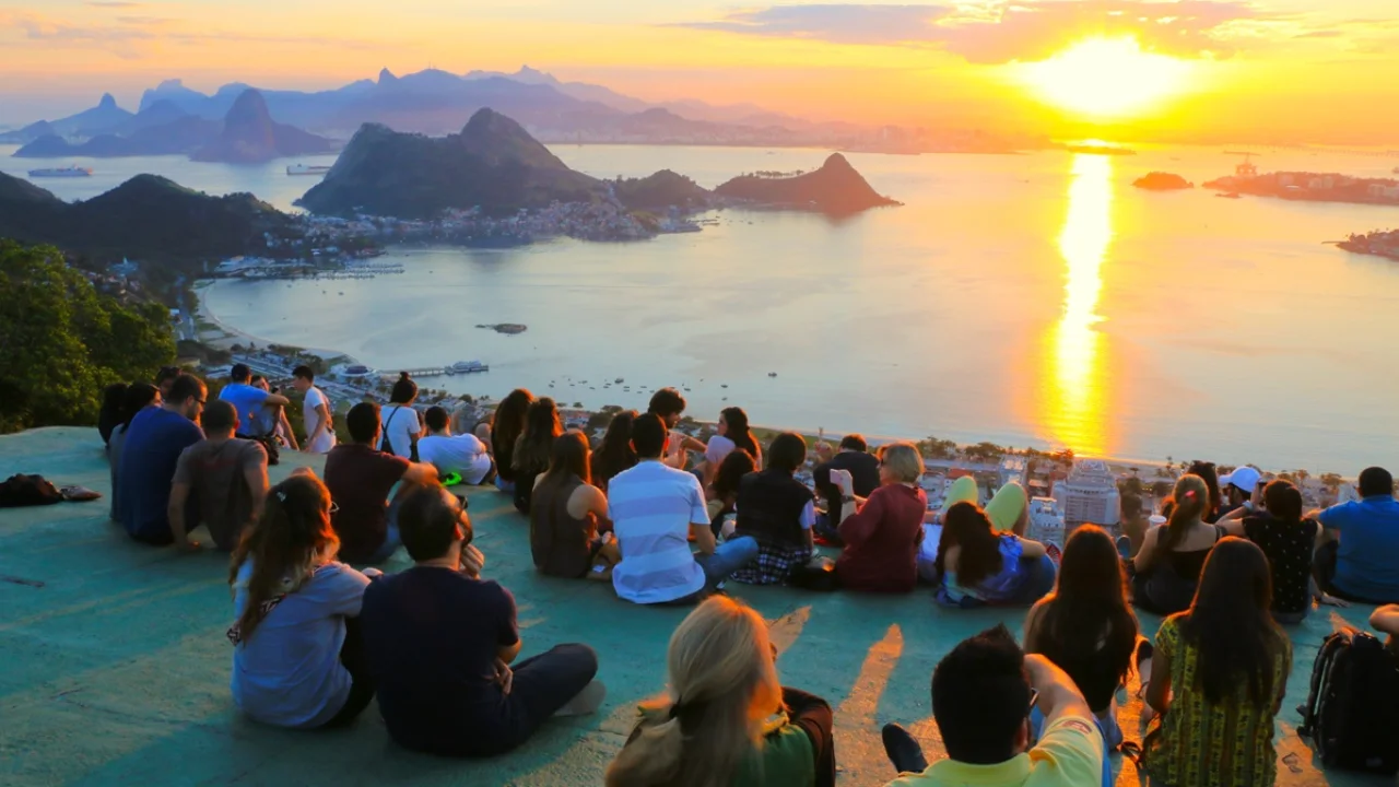 Vista panorâmica de Niterói com a Baía de Guanabara Vista panorâmica de Niterói com a Baía de Guanabara