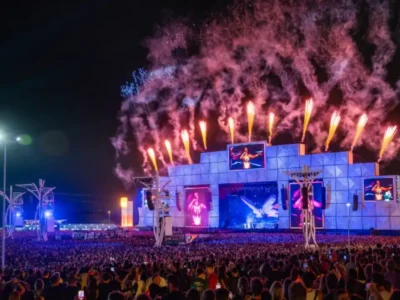 Público acompanha show no Palco Mundo durante o Rock in Rio, na Cidade do Rock, no Rio de Janeiro