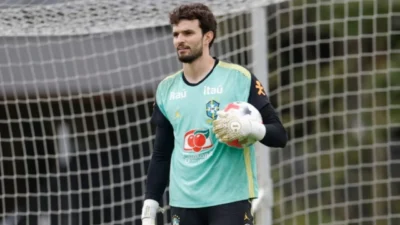 Otávio durante estreia pela Seleção Brasileira contra a Austrália em Brisbane