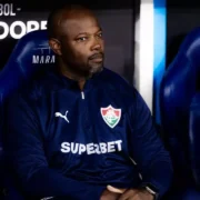 Jogadores do Fluminense antes do confronto com o Platense pela Libertadores