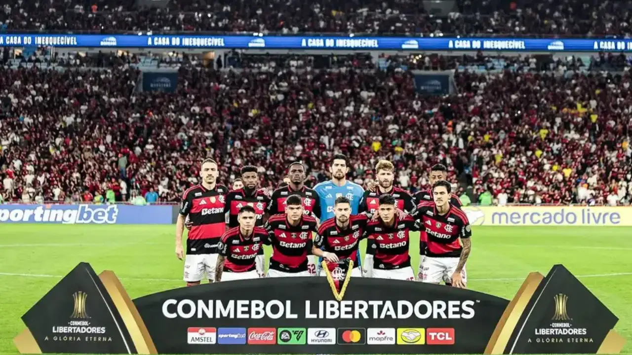 Jogadores do Flamengo comemoram classificação à semifinal da Libertadores 2026