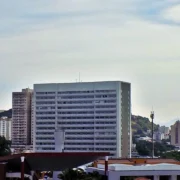 Vista do Centro de São Gonçalo a partir do bairro Estrela do Norte