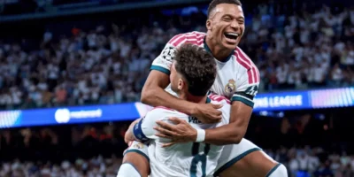 Jogadores do Real Madrid comemoram gol contra a Inter de Milão pela Champions League