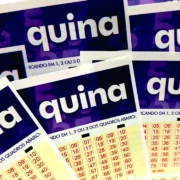 Concurso 7148 da Quina, com resultado dos números sorteados na quinta-feira, 22/10, bem como prêmios de todas as faixas de acerto, além de análises econômicas, financeiras e lotéricas