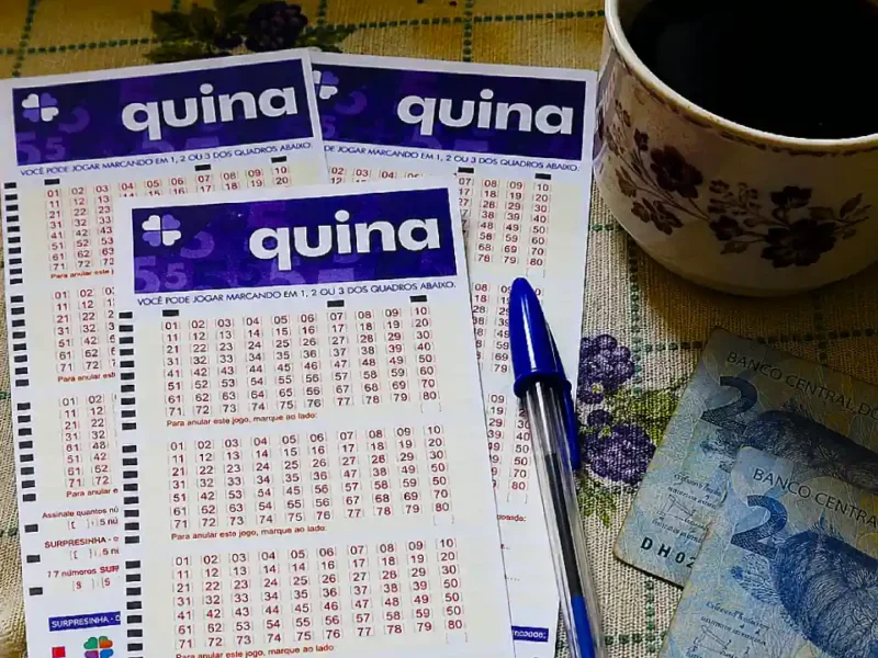 Concurso 7111 da Quina, com resultado dos números sorteados no domingo, 06/09, bem como prêmios de todas as faixas de acerto. Soma do total de apostas realizadas, e análises econômicas, financeiras e lotéricas tanto sobre as ganhadoras quanto perdedoras, com base na arrecadação | Criação: Enzo Carvalho com IA