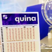 Concurso 7107 da Quina, com resultado dos números sorteados na terça-feira, 01/09, bem como prêmios de todas as faixas de acerto. Soma do total de apostas realizadas, e análises econômicas, financeiras e lotéricas tanto sobre as ganhadoras quanto perdedoras, com base na arrecadação | Criação: Enzo Carvalho com IA