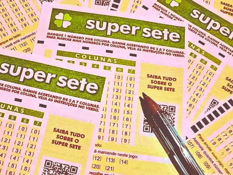 Concurso 900 da Super Sete, com resultado dos números sorteados na sexta-feira, 18/09, bem como prêmios de todas as faixas de acerto, com análises que dão transparência à destinação do dinheiro das apostas.