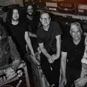 Banda que encerra a primeira noite do Rock in Rio 2026 em foto promocional
