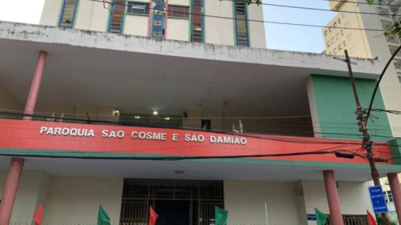 Fachada da Paróquia São Cosme e São Damião, no Andaraí, Rio de Janeiro Fachada da Paróquia São Cosme e São Damião, no Andaraí, Rio de Janeiro