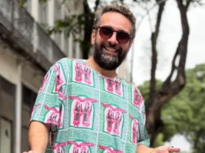 Raphael Vidal na Rua da Carioca, onde acontece festa de São Cosme e Damião