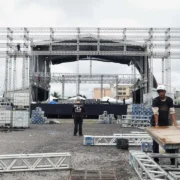 Estrutura do São Gonçalo Fest 2026 é montada na Arena São Gonçalo, em Alcântara