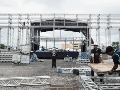 Estrutura do São Gonçalo Fest 2026 é montada na Arena São Gonçalo, em Alcântara
