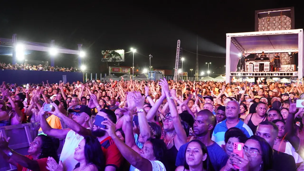 Público acompanha show em edição anterior do São Gonçalo Fest, em Alcântara Público acompanha show em edição anterior do São Gonçalo Fest, em Alcântara