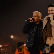 Matheus & Kauan durante show; dupla se apresenta gratuitamente no São Gonçalo Fest neste domingo