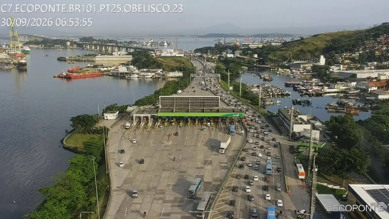 Trânsito na Ponte Rio-Niterói no sentido Rio nesta quarta-feira
