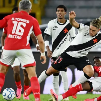 Jogadores do Vasco antes da decisão contra o Santa Fe pela Copa Sul-Americana