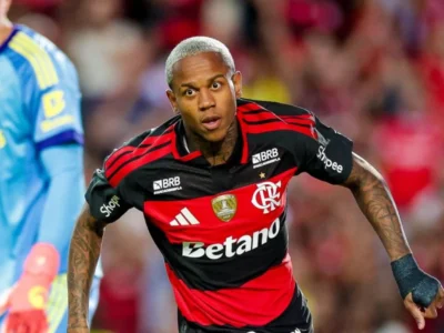 Wallace Yan em sua passagem pelo Flamengo antes da transferência para o Red Bull Bragantino