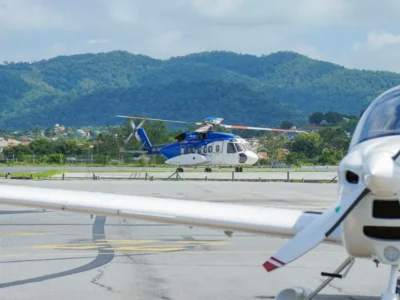 Aeronave da SAFE durante apresentação no Aeroporto de Maricá