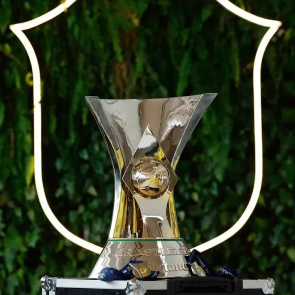 Taça do Campeonato Brasileiro em referência ao calendário do Brasileirão 2027