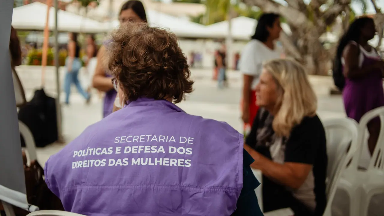 Mulheres participam de atividade de acolhimento na Casa da Mulher de Maricá