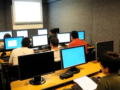 Sala de aula usada para ilustrar concurso da Educação de Saquarema