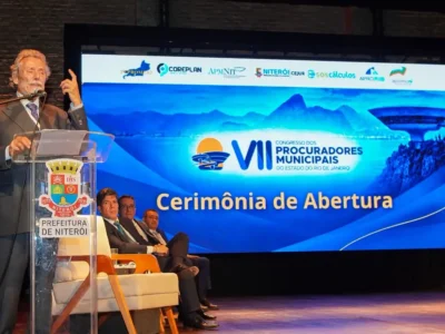Procuradores participam de congresso sobre gestão pública em Niterói