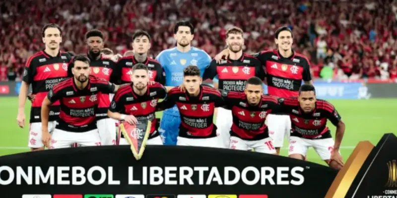 Jogadores do Flamengo durante semifinal contra o Estudiantes, confronto em que o time acertou três chutes no gol em 180 minutos