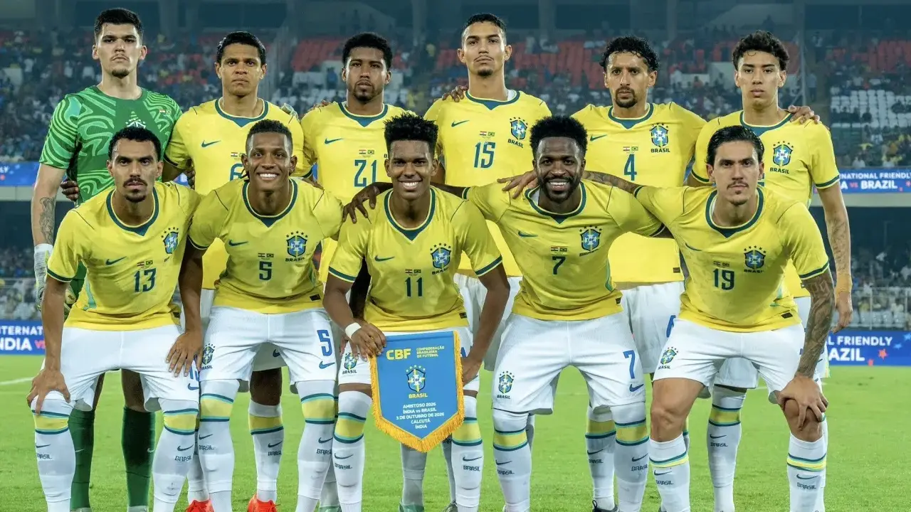 Samuel Lino comemora gol em Índia x Brasil no amistoso em Calcutá Samuel Lino comemora gol em Índia x Brasil no amistoso em Calcutá