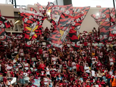 Torcedores do Flamengo nas arquibancadas do Maracanã, estádio do jogo contra o Atlético-MG pelo Brasileirão 2026