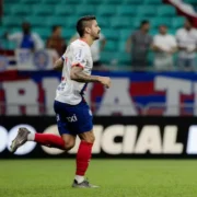 Joaquín Lavega em ação pelo Coritiba durante empréstimo do Fluminense