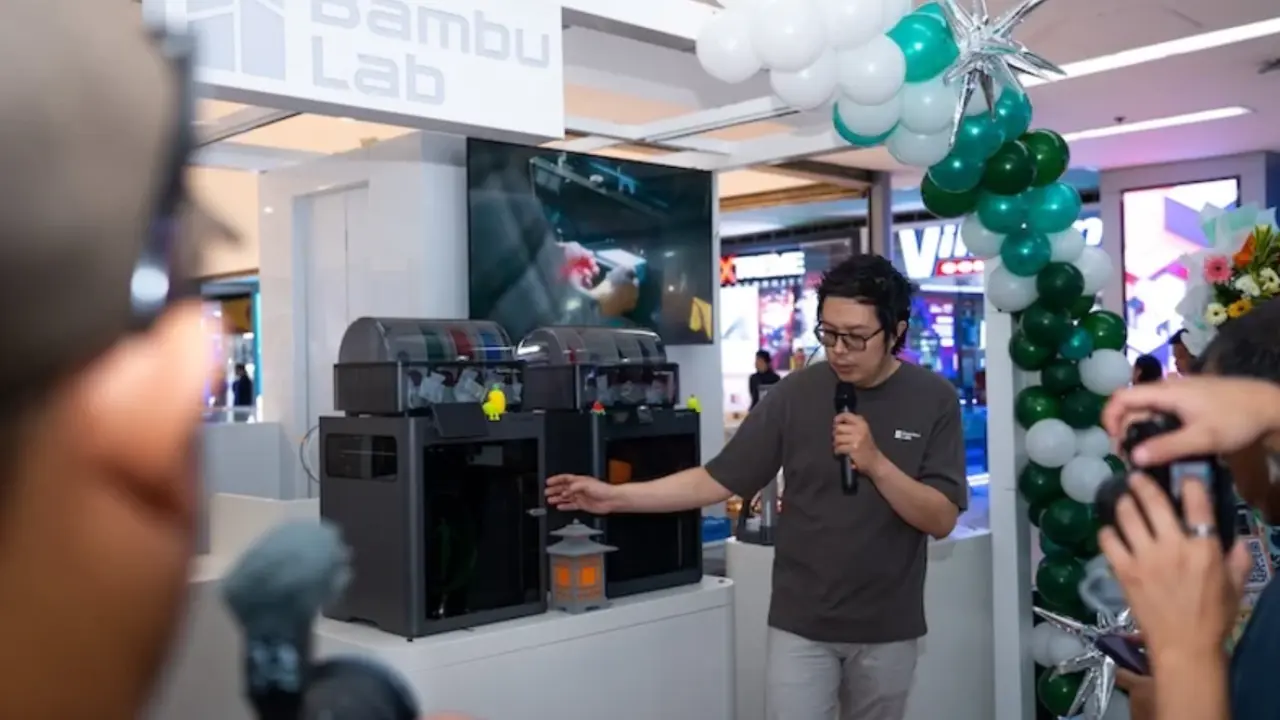  Loja autorizada da Bambu Lab no SM Megamall com impressoras 3D expostas