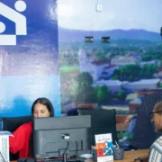 Atendimento a candidatos na Casa do Trabalhador de Maricá