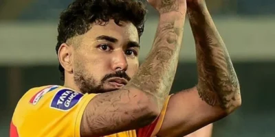 Miguel Figueira em ação pelo futebol indiano após passagem pelo Goiás