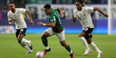 Agustín Giay comemora gol do Palmeiras contra o Corinthians no Dérbi pelo Brasileirão