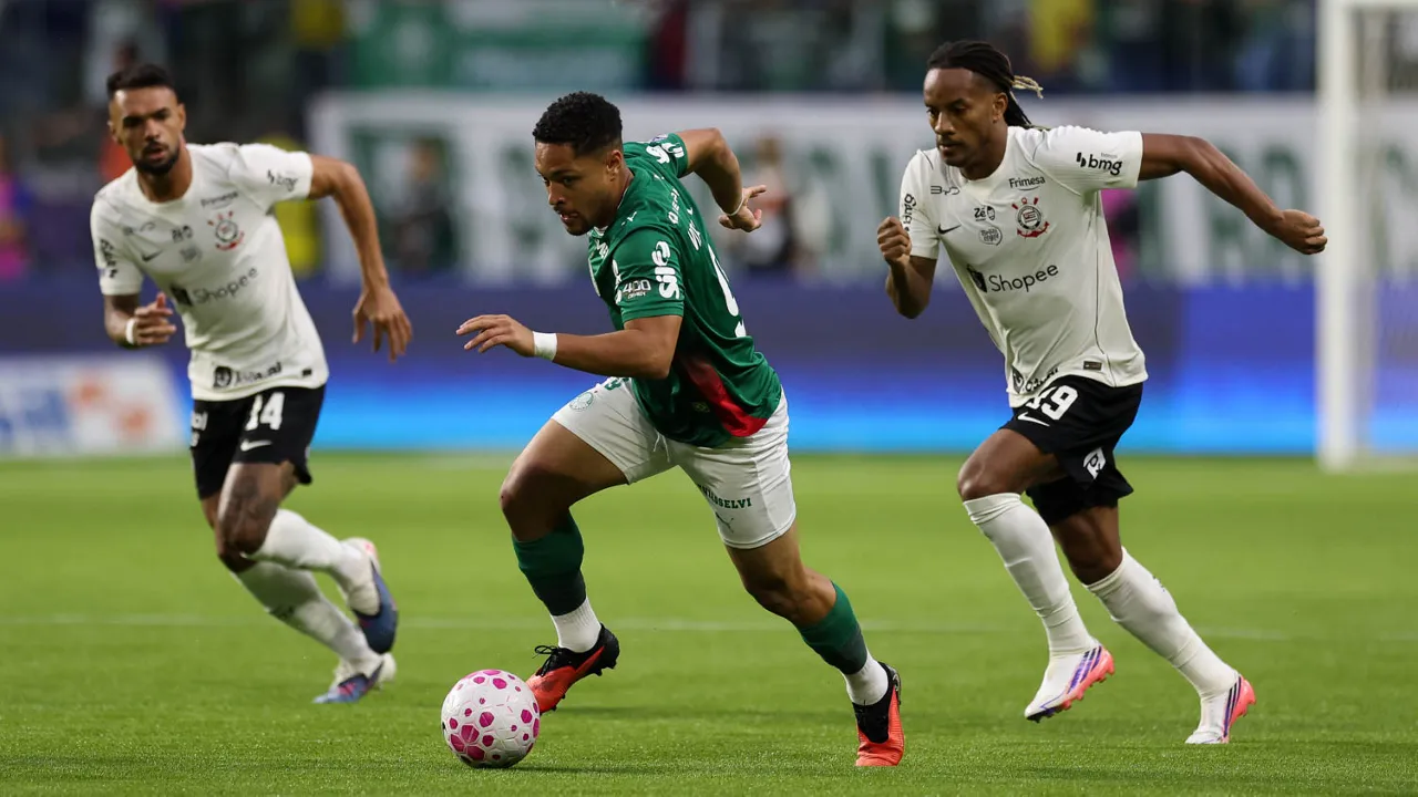 Agustín Giay comemora gol do Palmeiras contra o Corinthians no Dérbi pelo Brasileirão