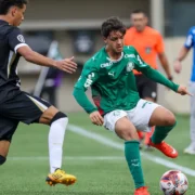 Jogadores do Palmeiras Sub-17 durante vitória por 3 a 1 contra Atlético-MG nas quartas do Campeonato Brasileiro de 2026